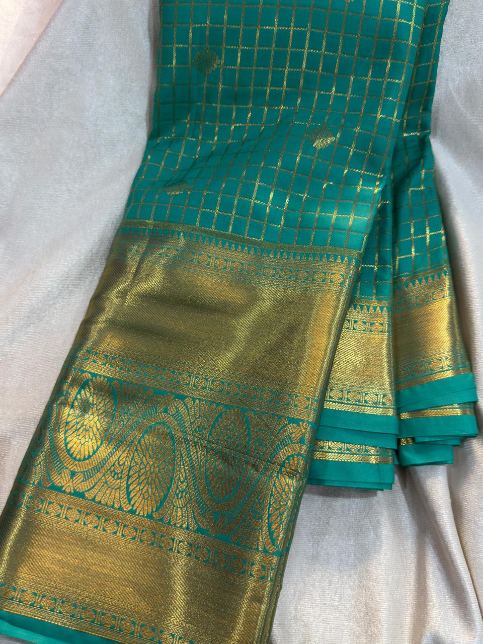 90% offer Kanchi pattu collection