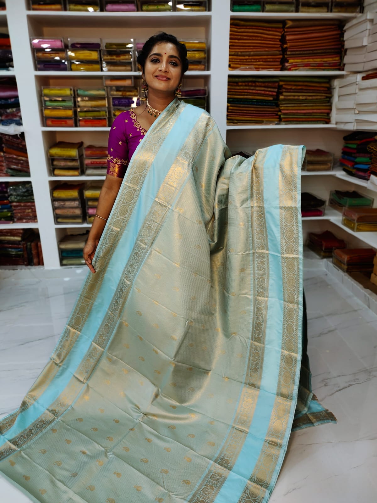 50% offer Valli gadwal