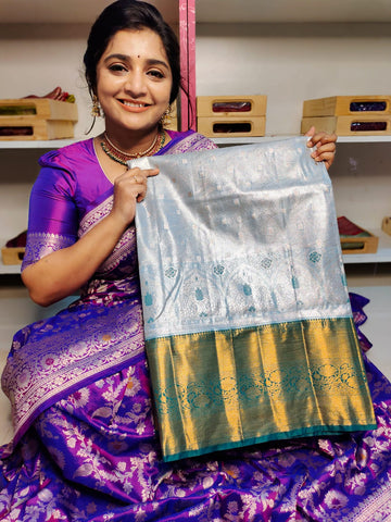 Kanchi pattu