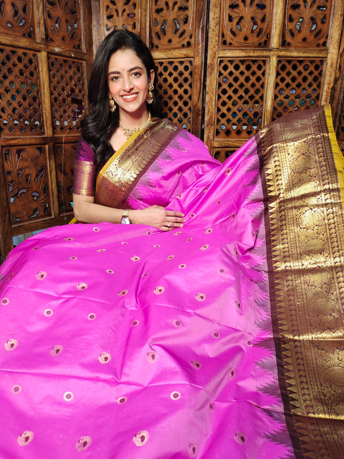 60% offer gadwal silk sarees