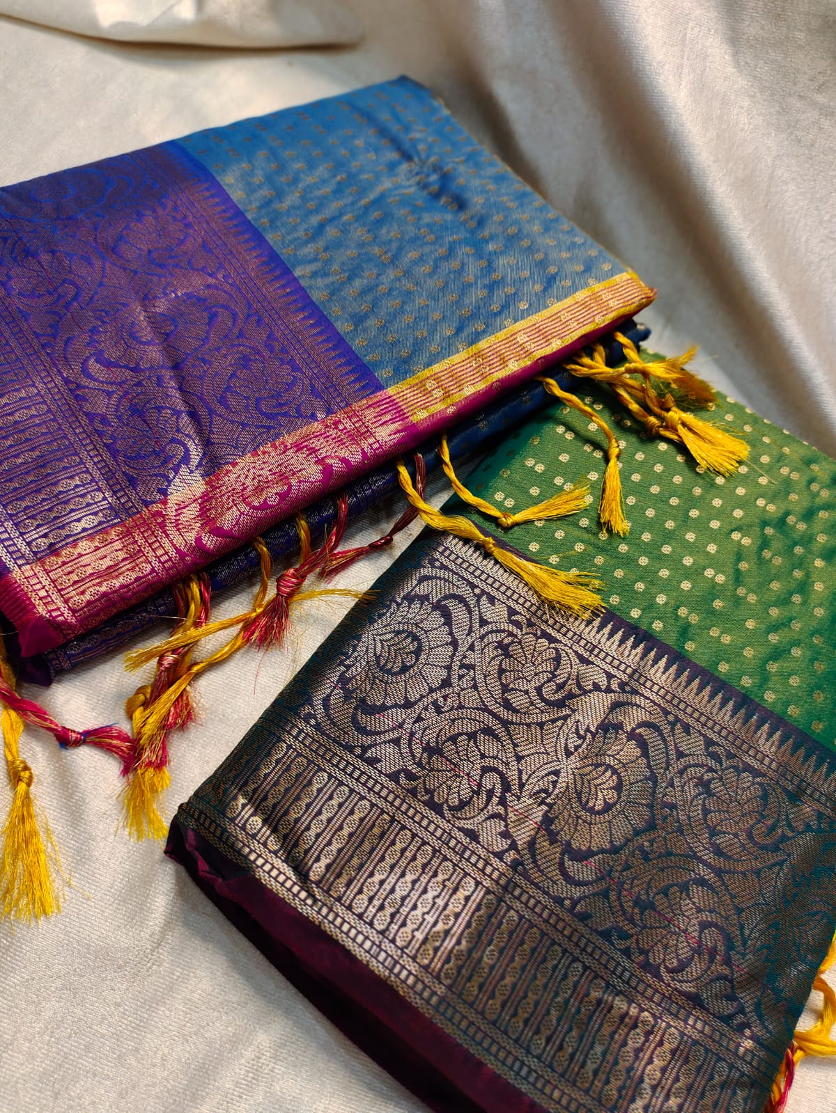 1+1 offer Uppada silk