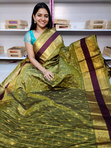 Gadwal offer sarees