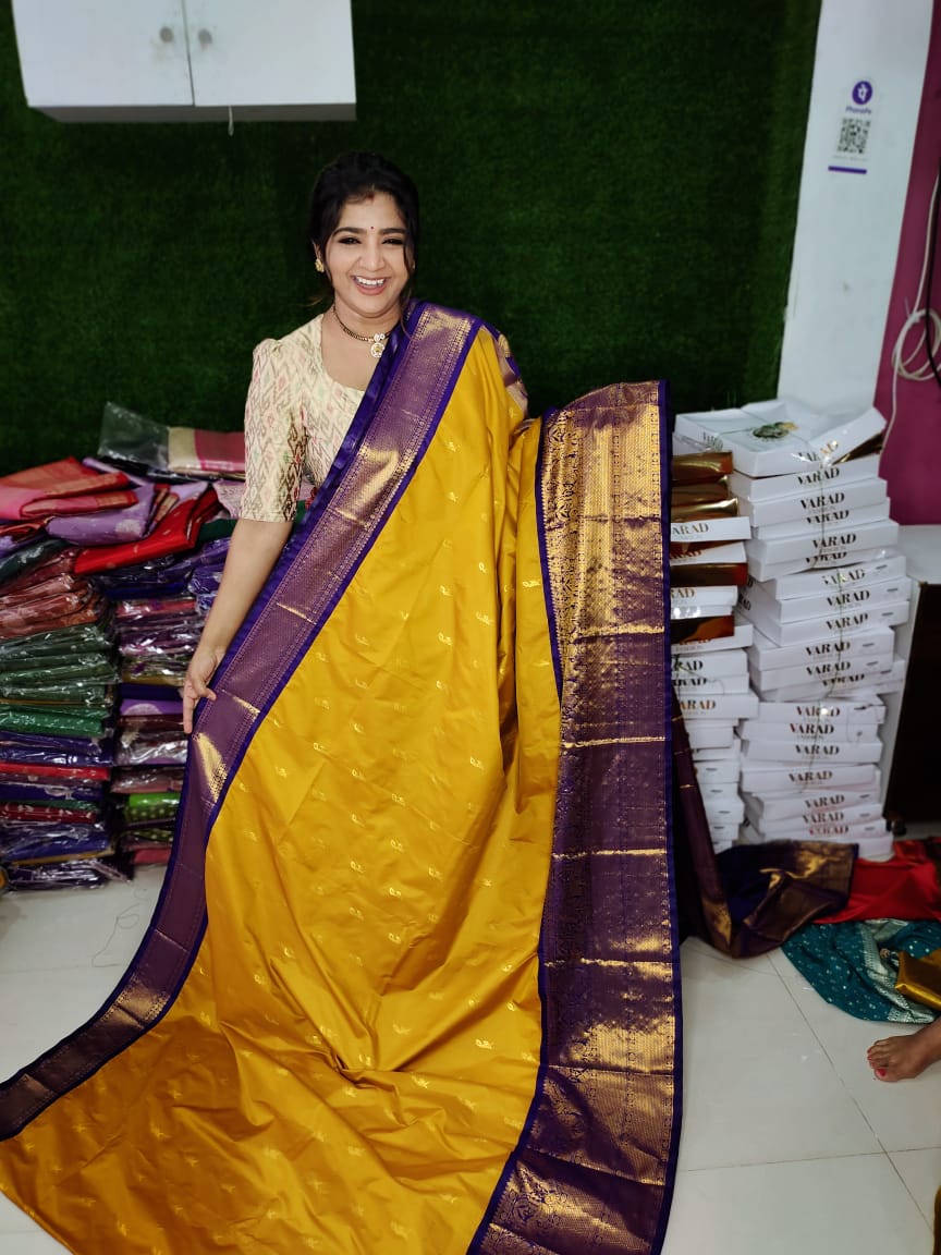 Vitange gadwal silk Saree