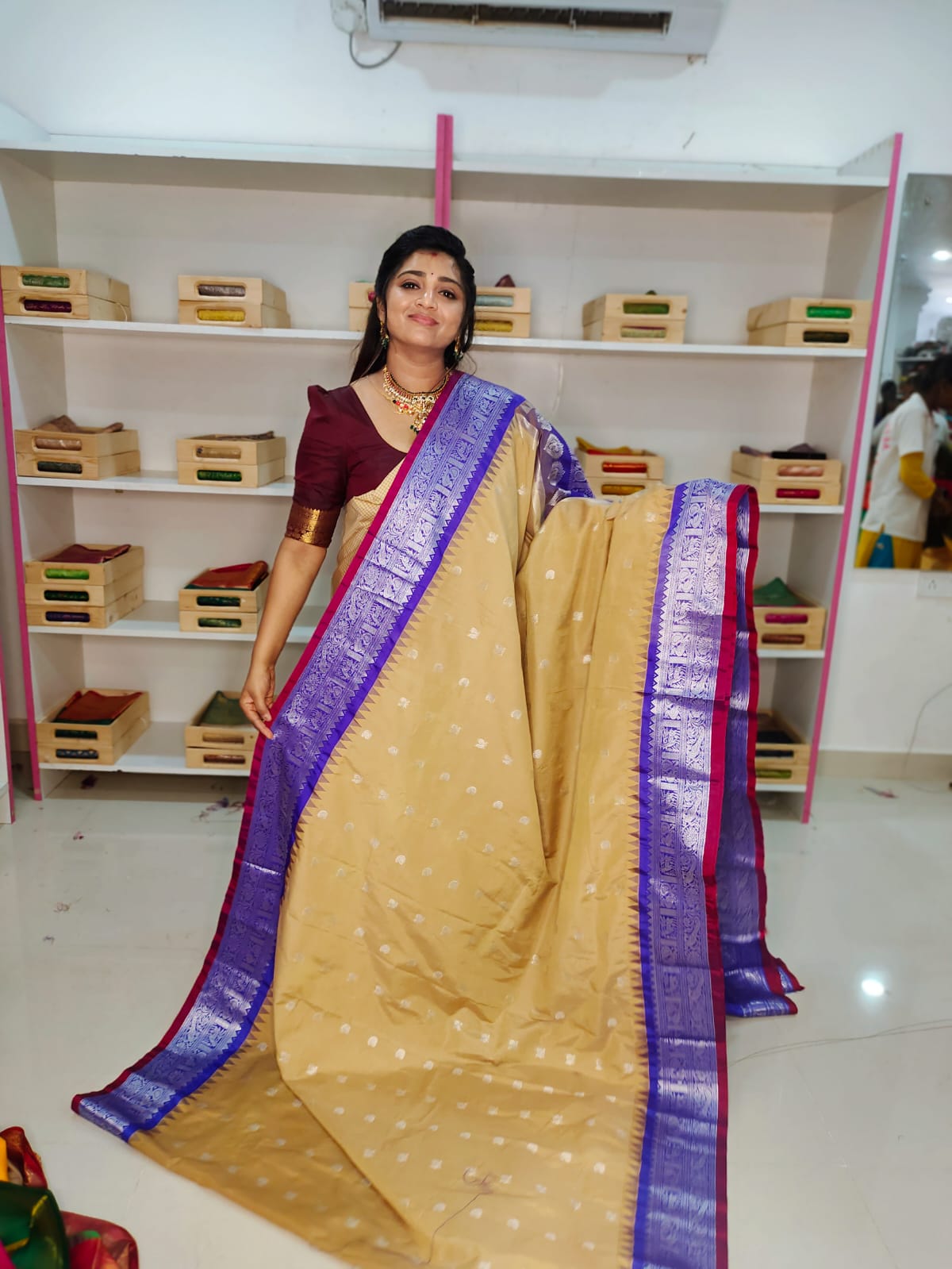 Clearnce sale gadwal