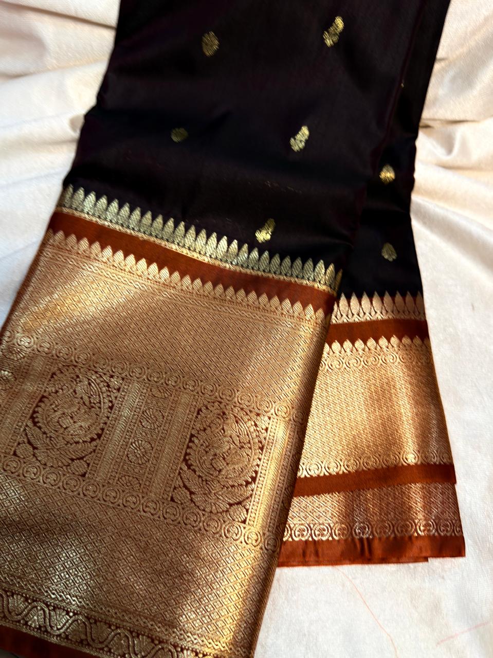 Gadwal sale 1599
