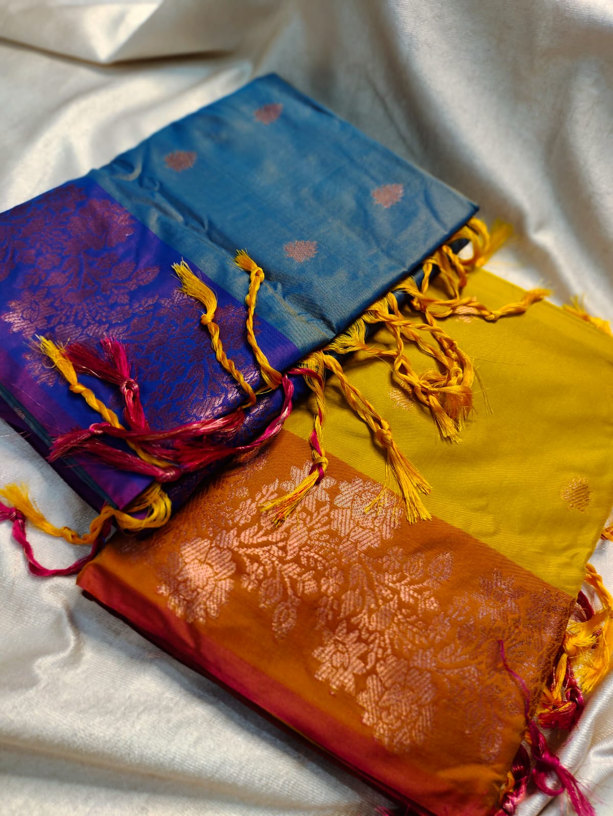 1+1 offer Uppada silk