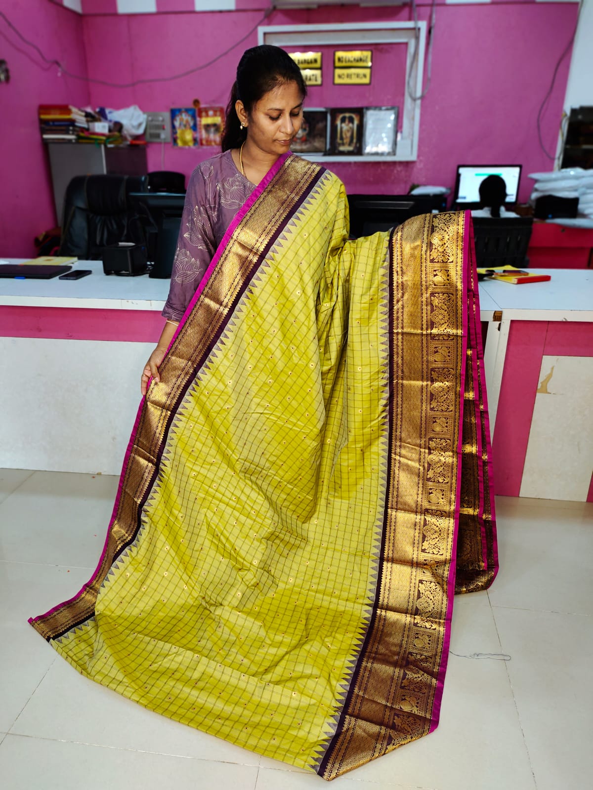 50% offer gadwal sale