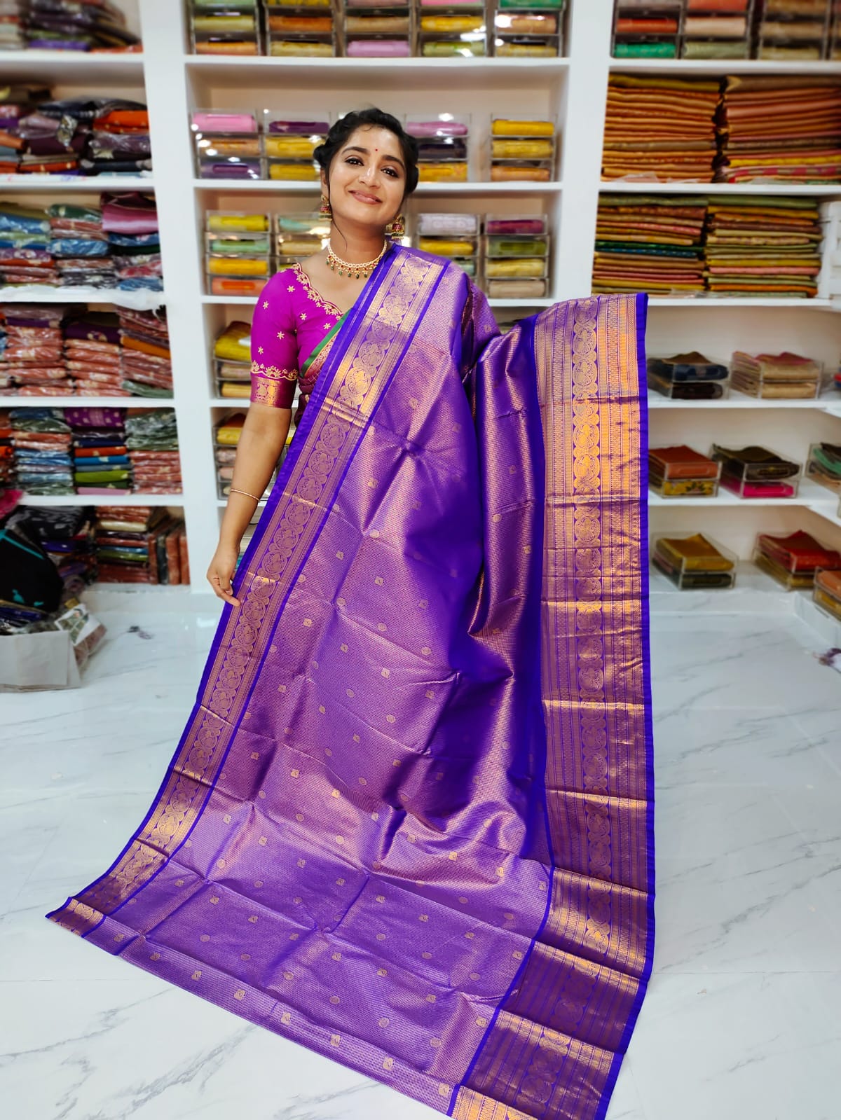 50% offer Valli gadwal