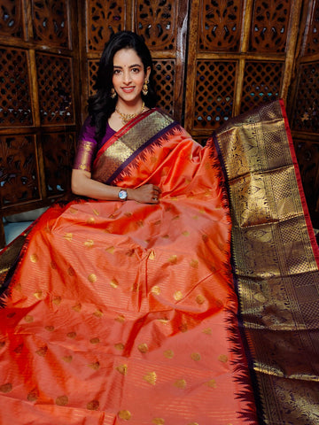 60% గద్వాల్ పట్టును అందిస్తున్నాయి