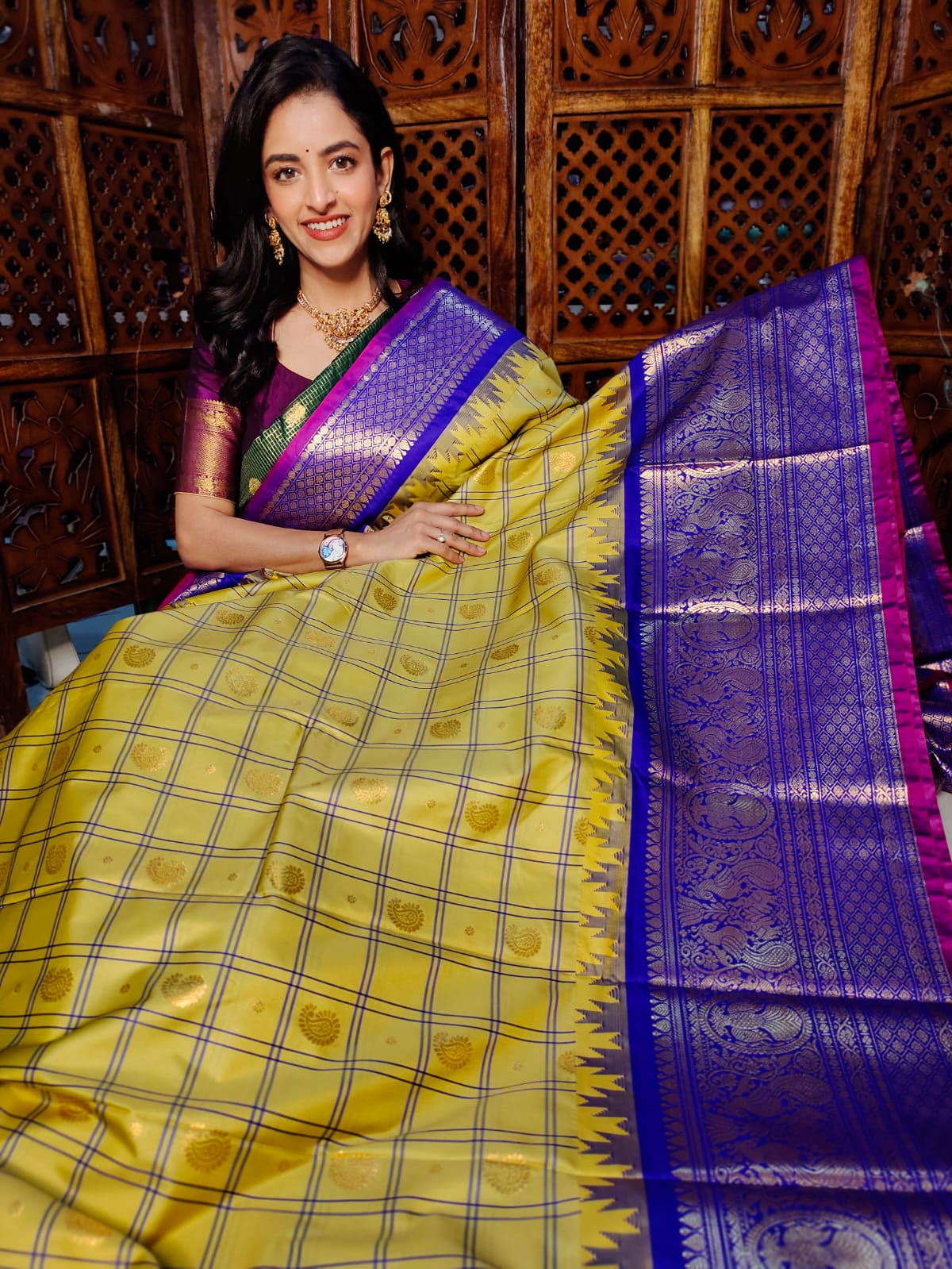 60% offer gadwal silk sarees