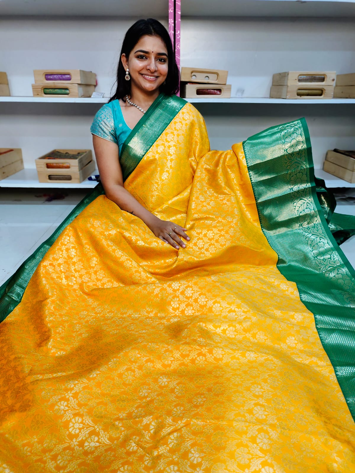 90% offer kanchi pattu collections