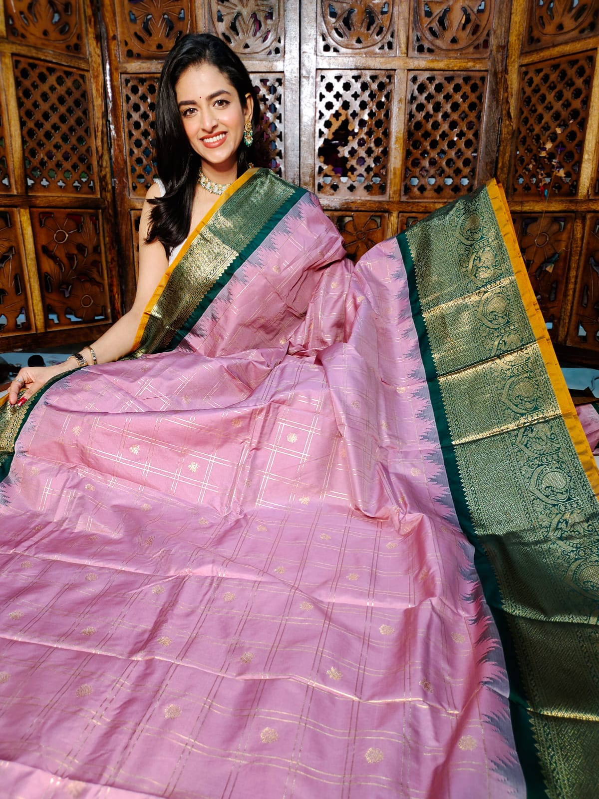 60% offer gadwal silk sarees