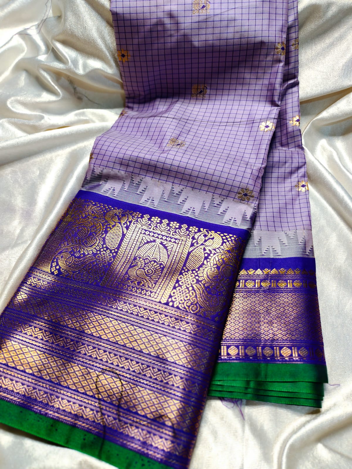 Vitange gadwal silk saree