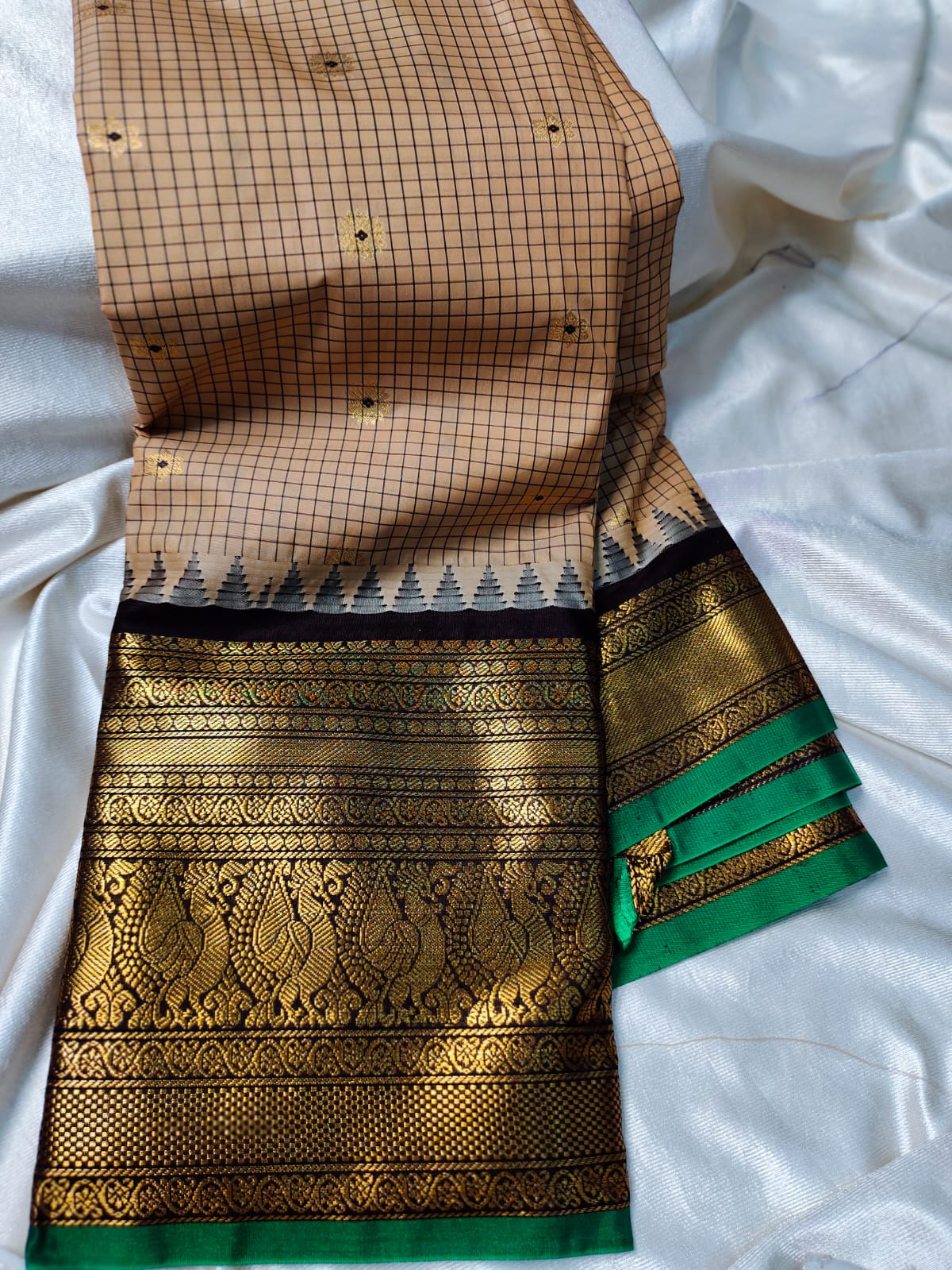 Vintage gadwal silk