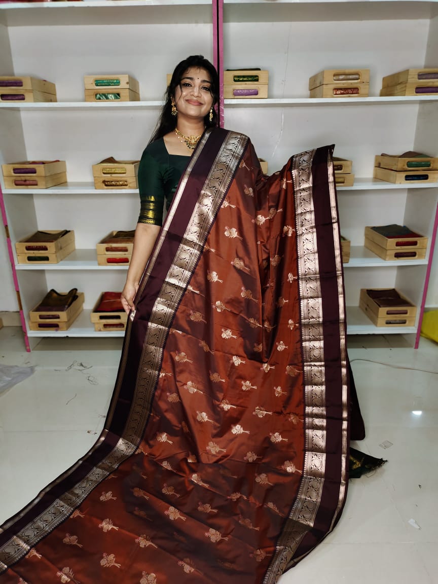 R1499 ధర