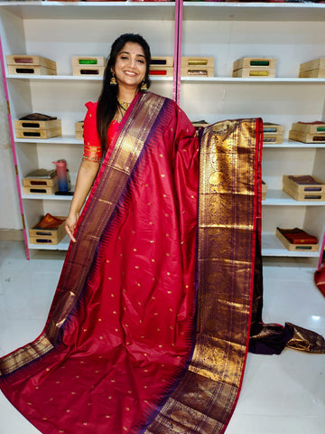 Premium vintage gadwal