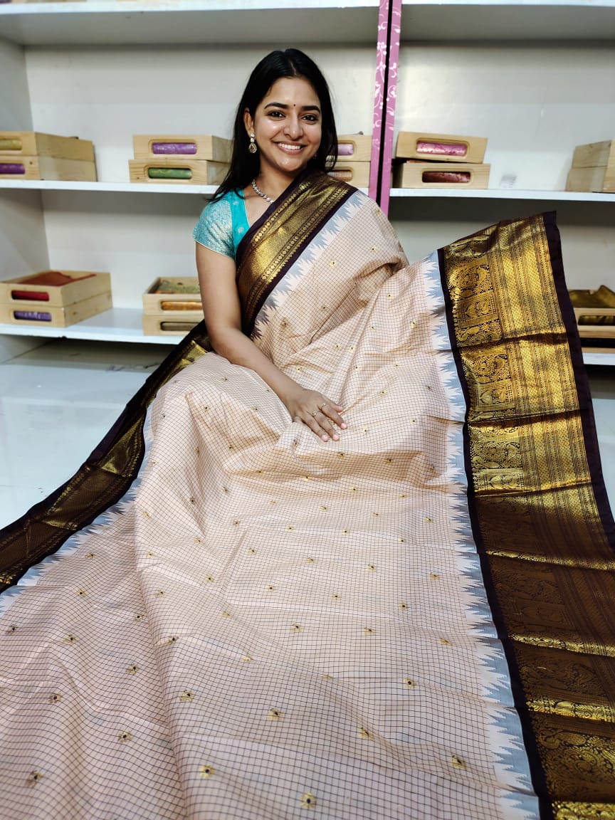 65% offer gadwal silk saree