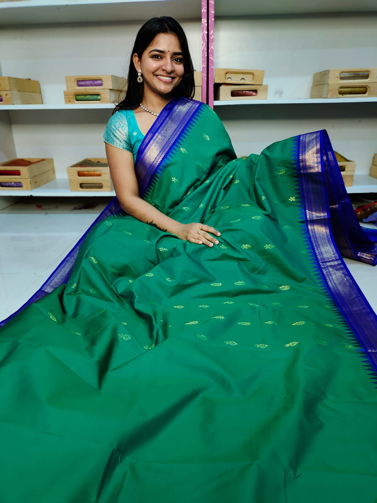 65% offer gadwal sarees