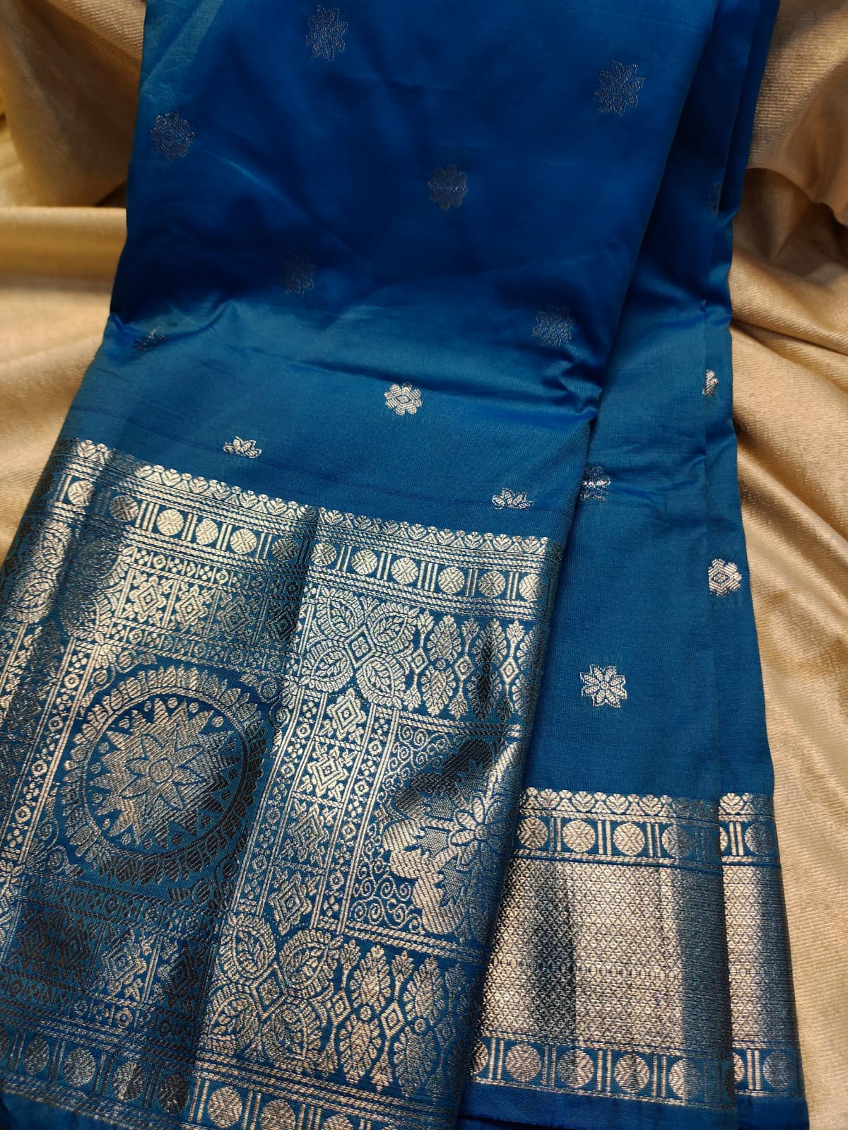 Gadwal sale