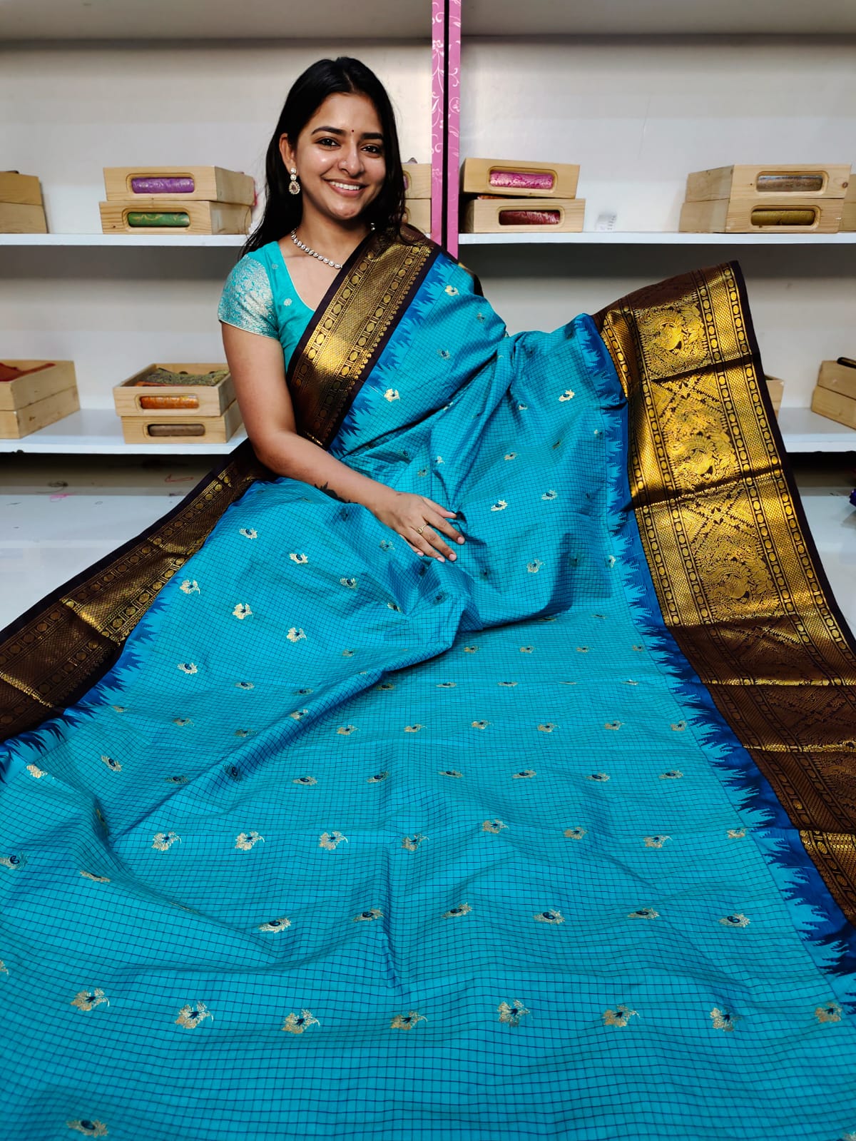 65% offer gadwal sale