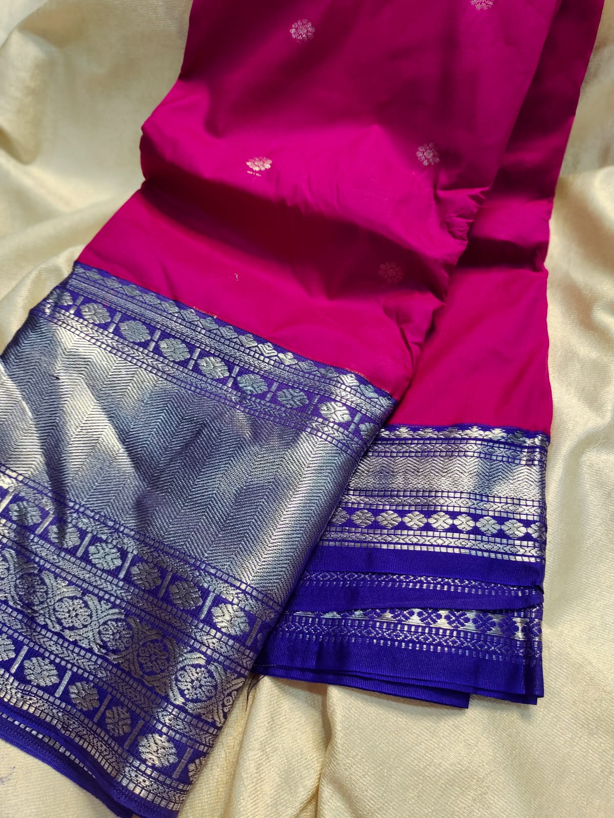 75% offer kanchi sale