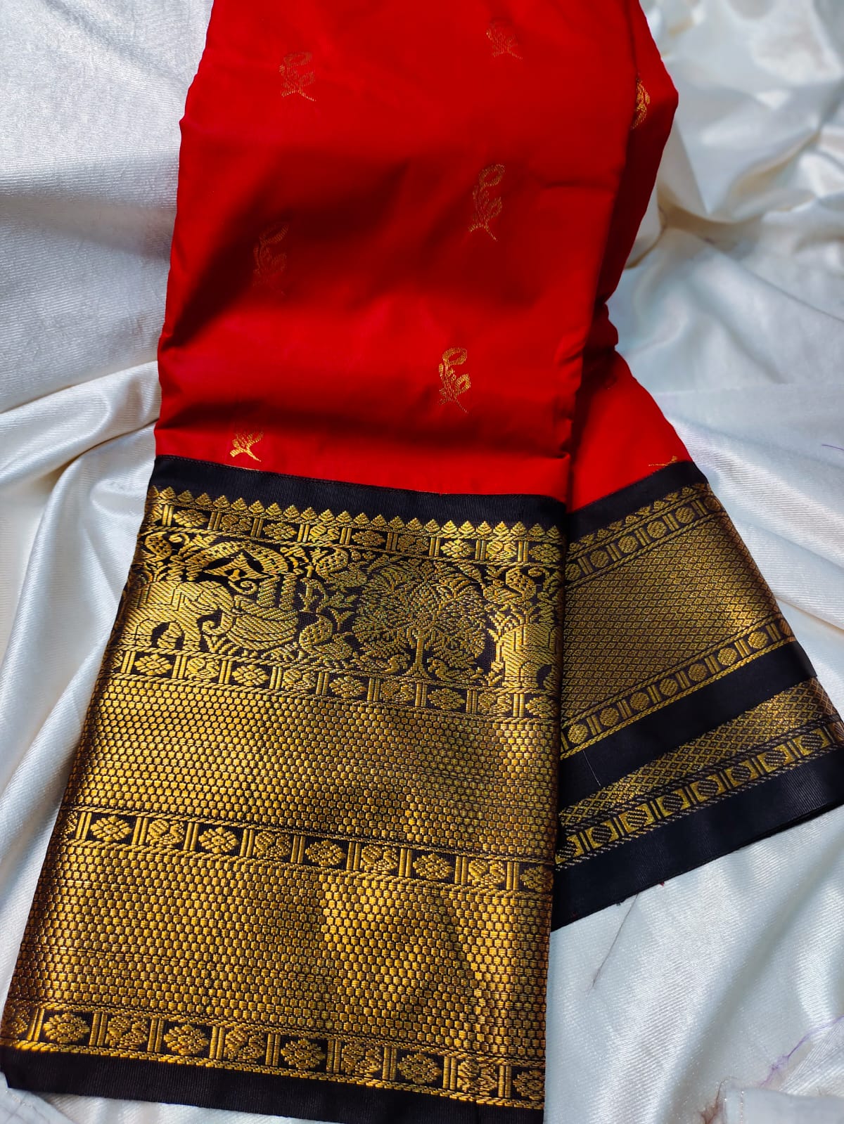 Vintage gadwal silk