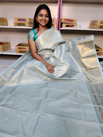 Gadwal offer sarees
