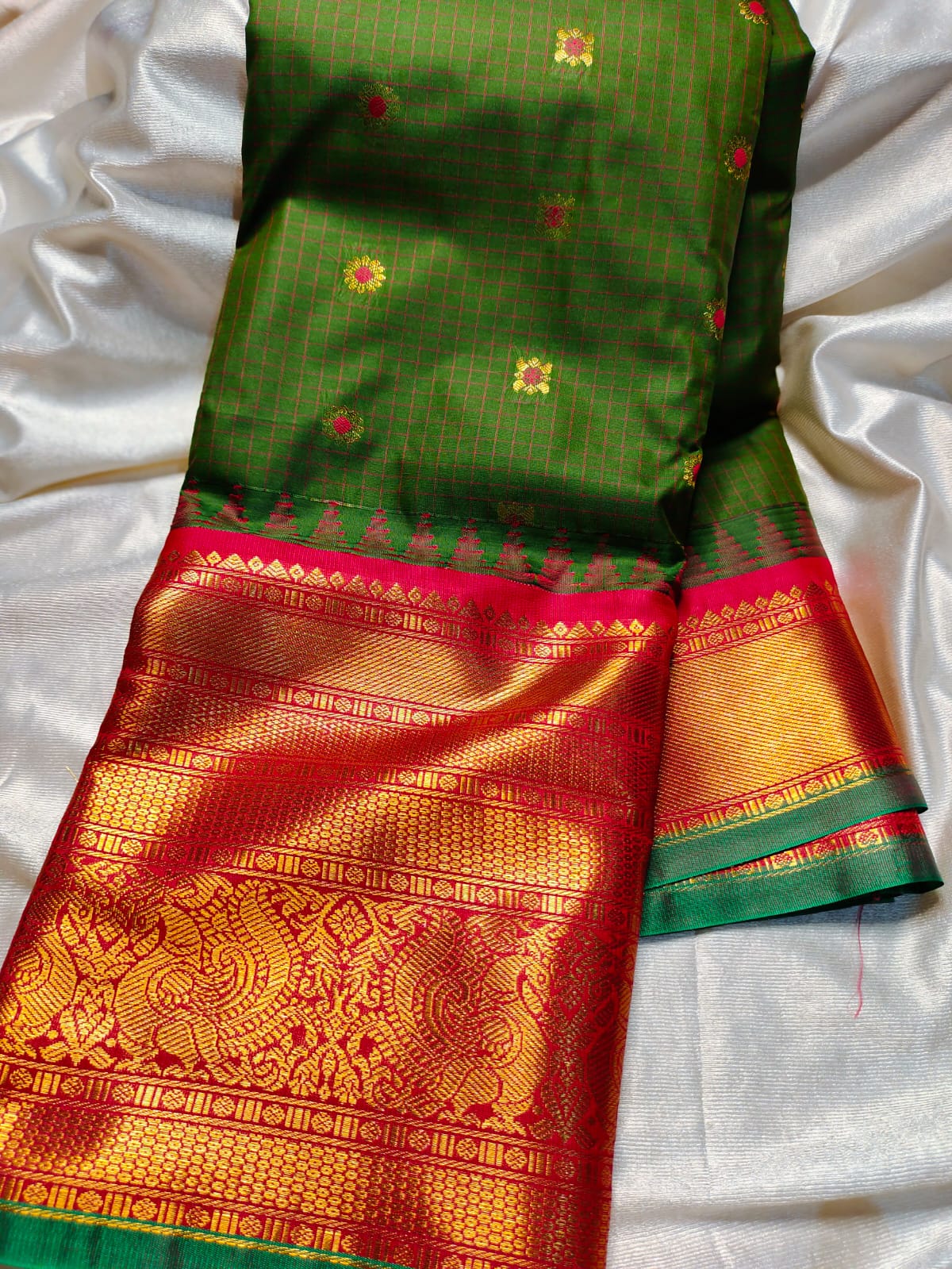 Vitange gadwal silk Saree