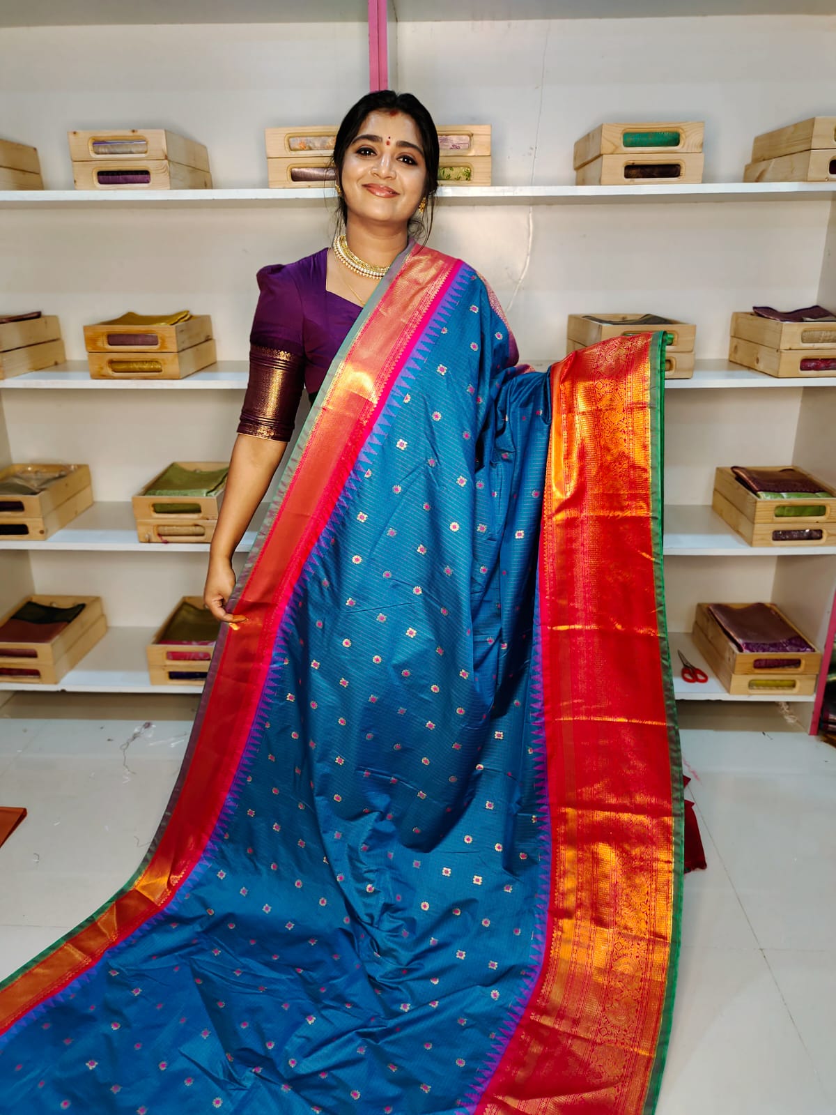 Sravanamasam sale gadwal silk