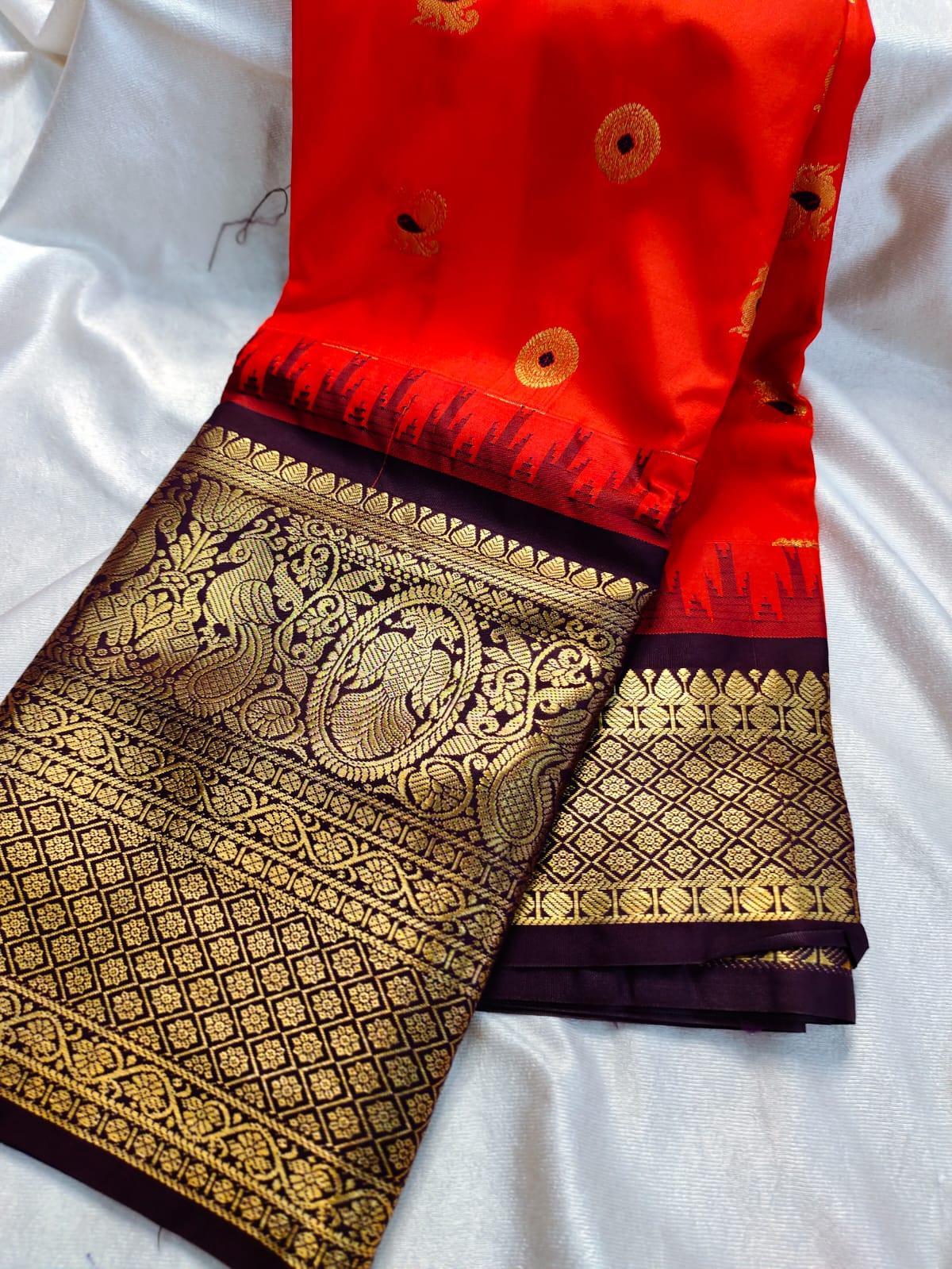 Vintage valli gadwal