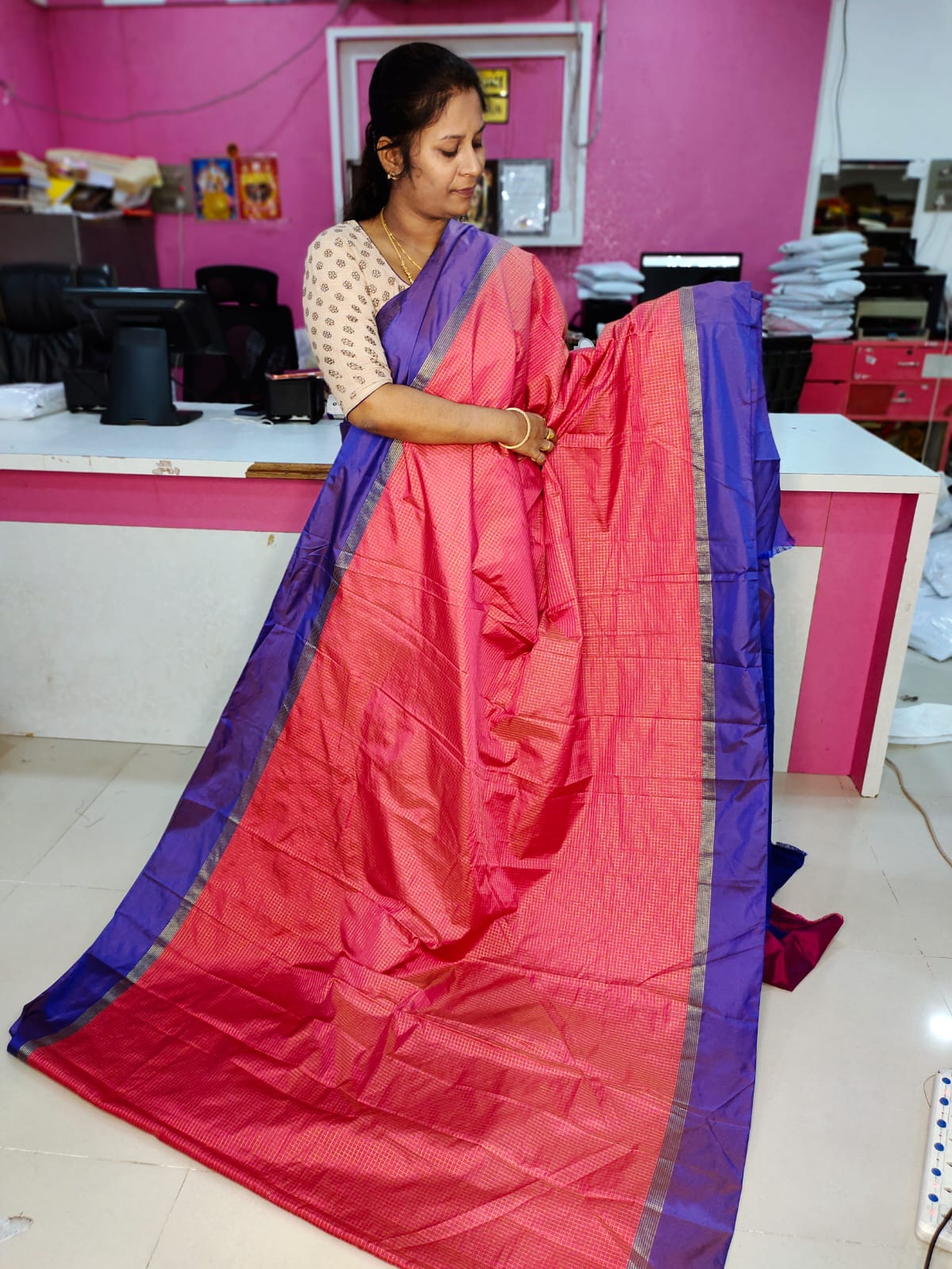 60% offer gadwal saree