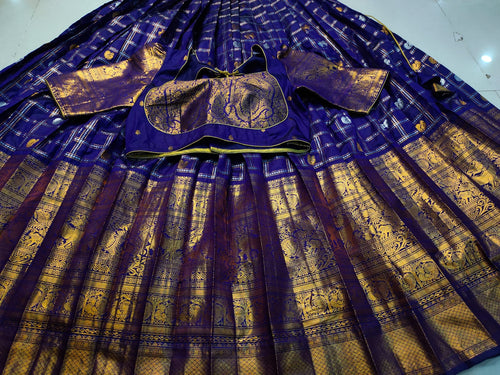 Vintage gadwal lehangas