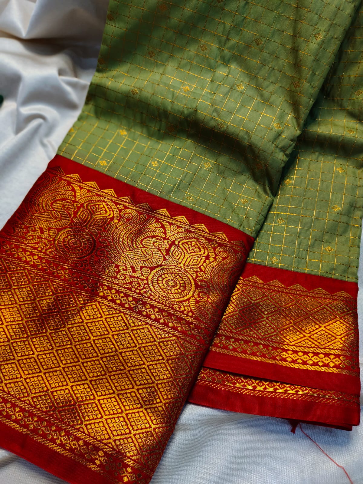 Vintage gadwal sarees