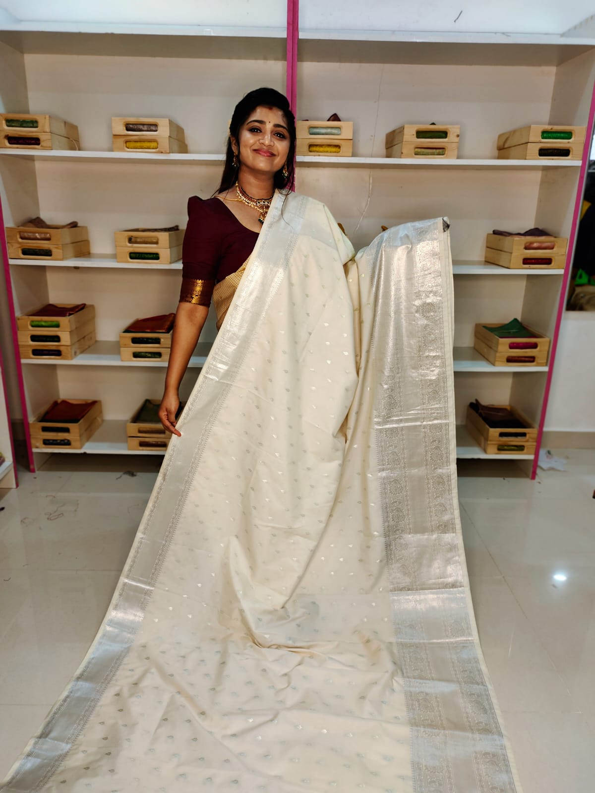 Gadwal Clearnce sale