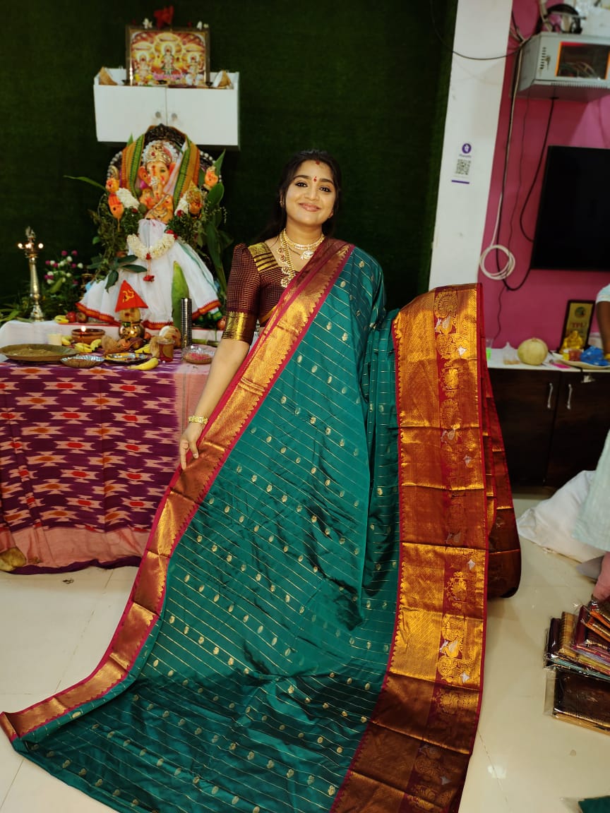 Vitange gadwal silk