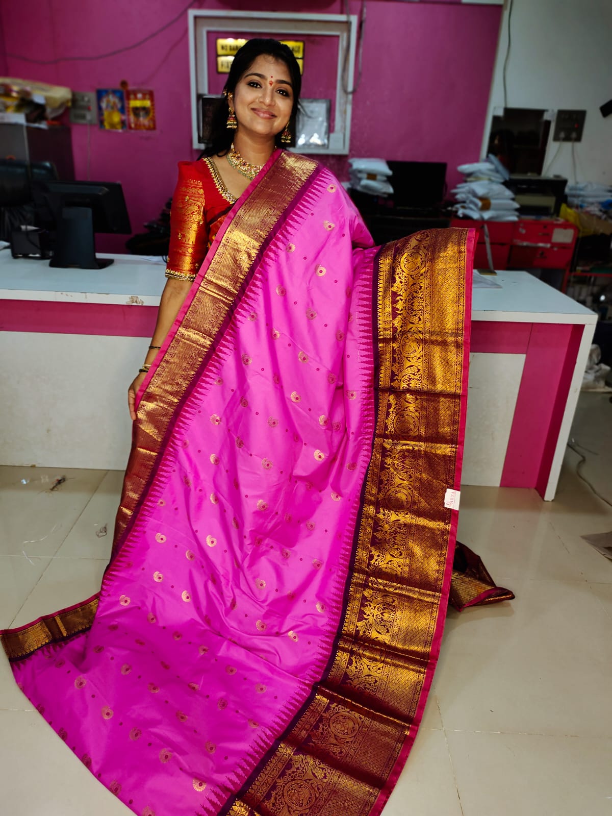 60% offer gadwal sale