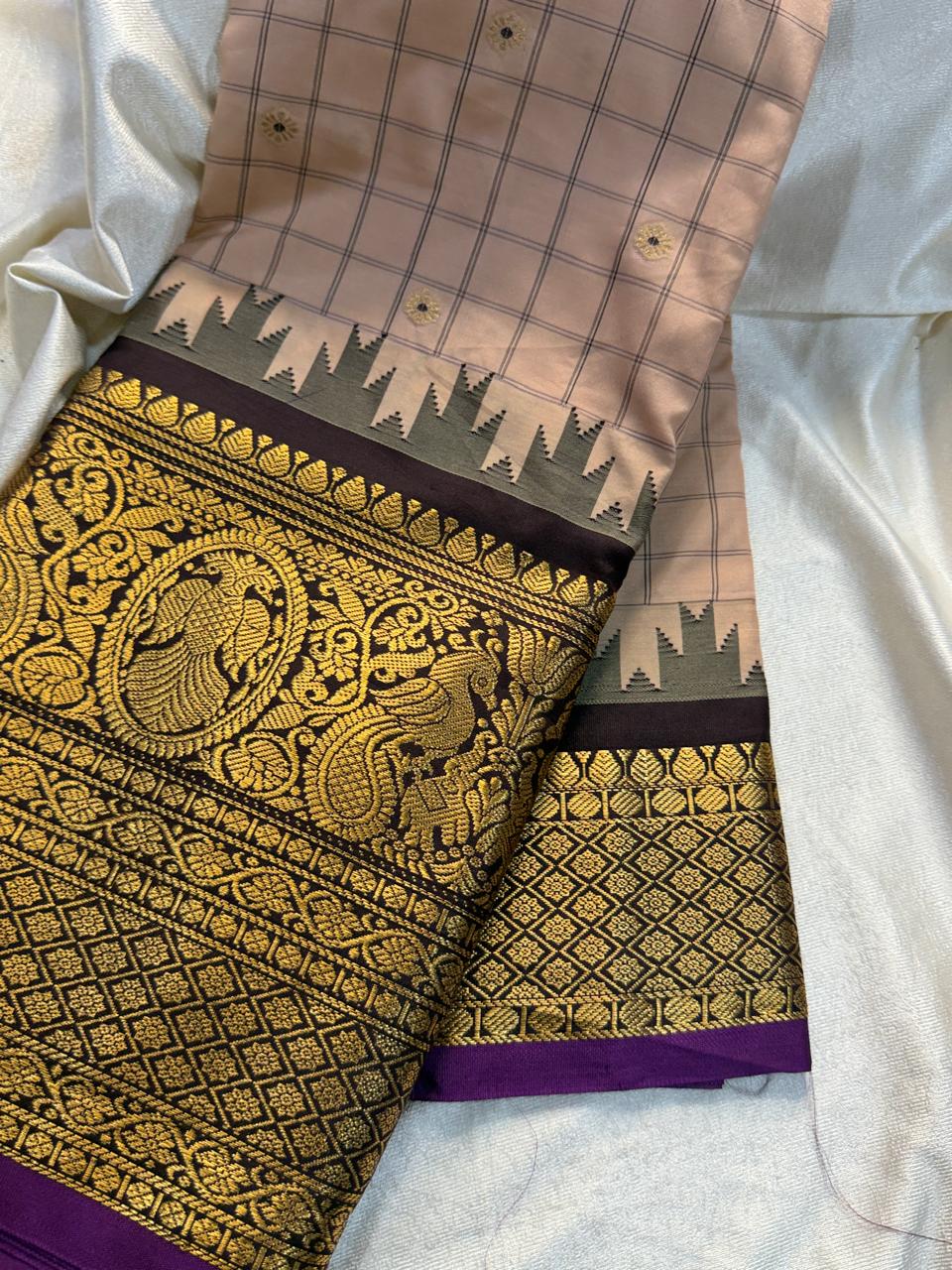 Mother’s Day Gadwal sale