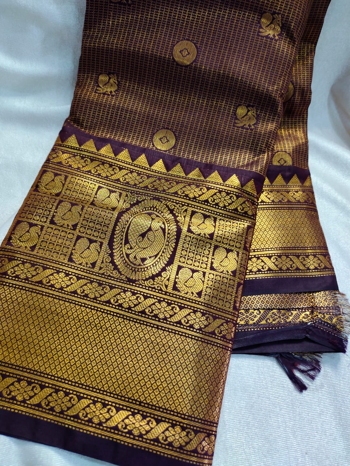 Vintage valli gadwal