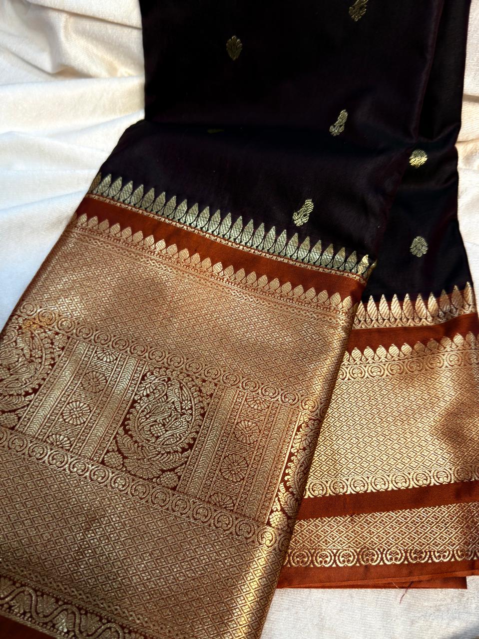Gadwal sale 1599