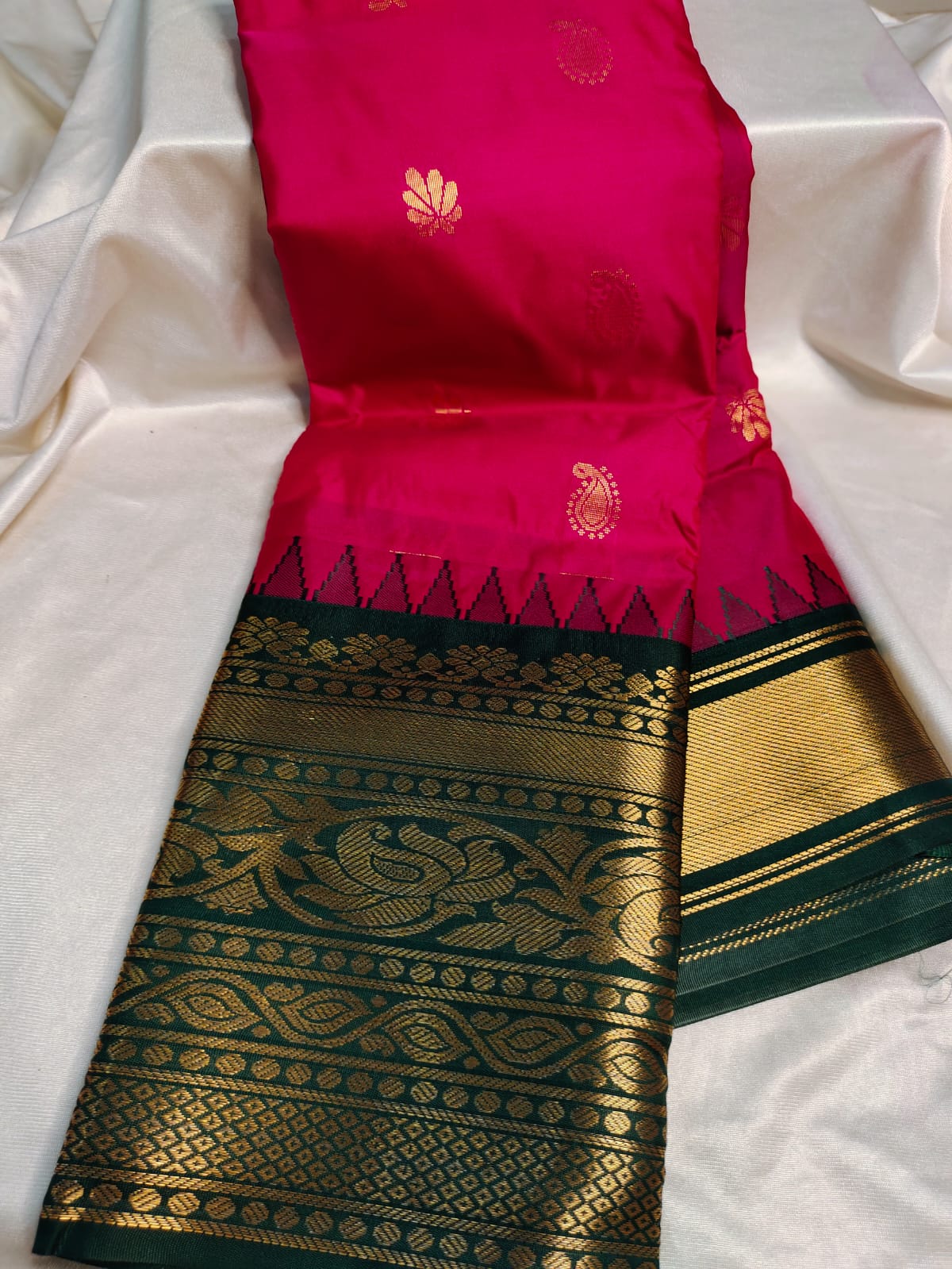 Primeme gadwal silk saree