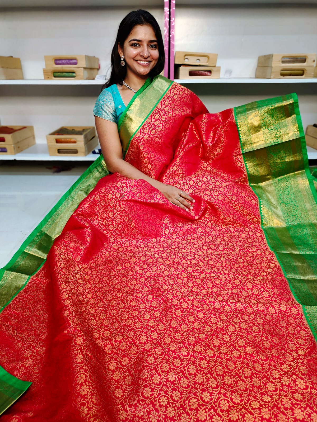 90% offer kanchi pattu collections