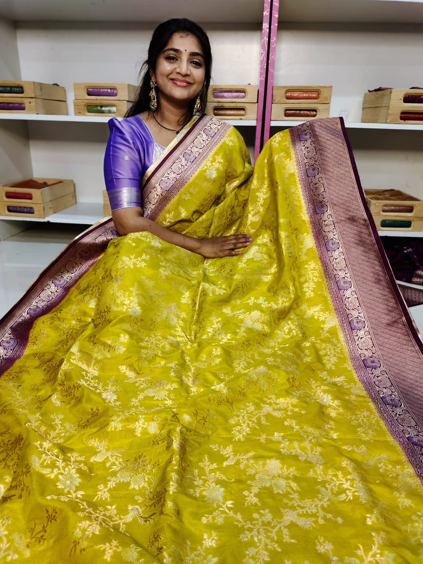 50% offer banarasi georgette saree