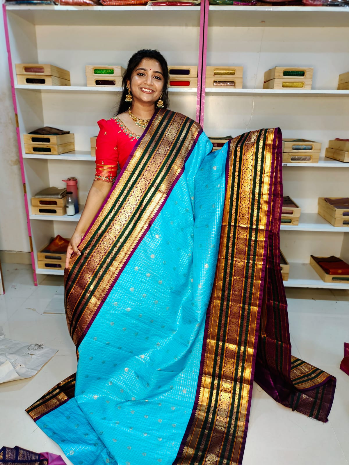 Premium vintage gadwal