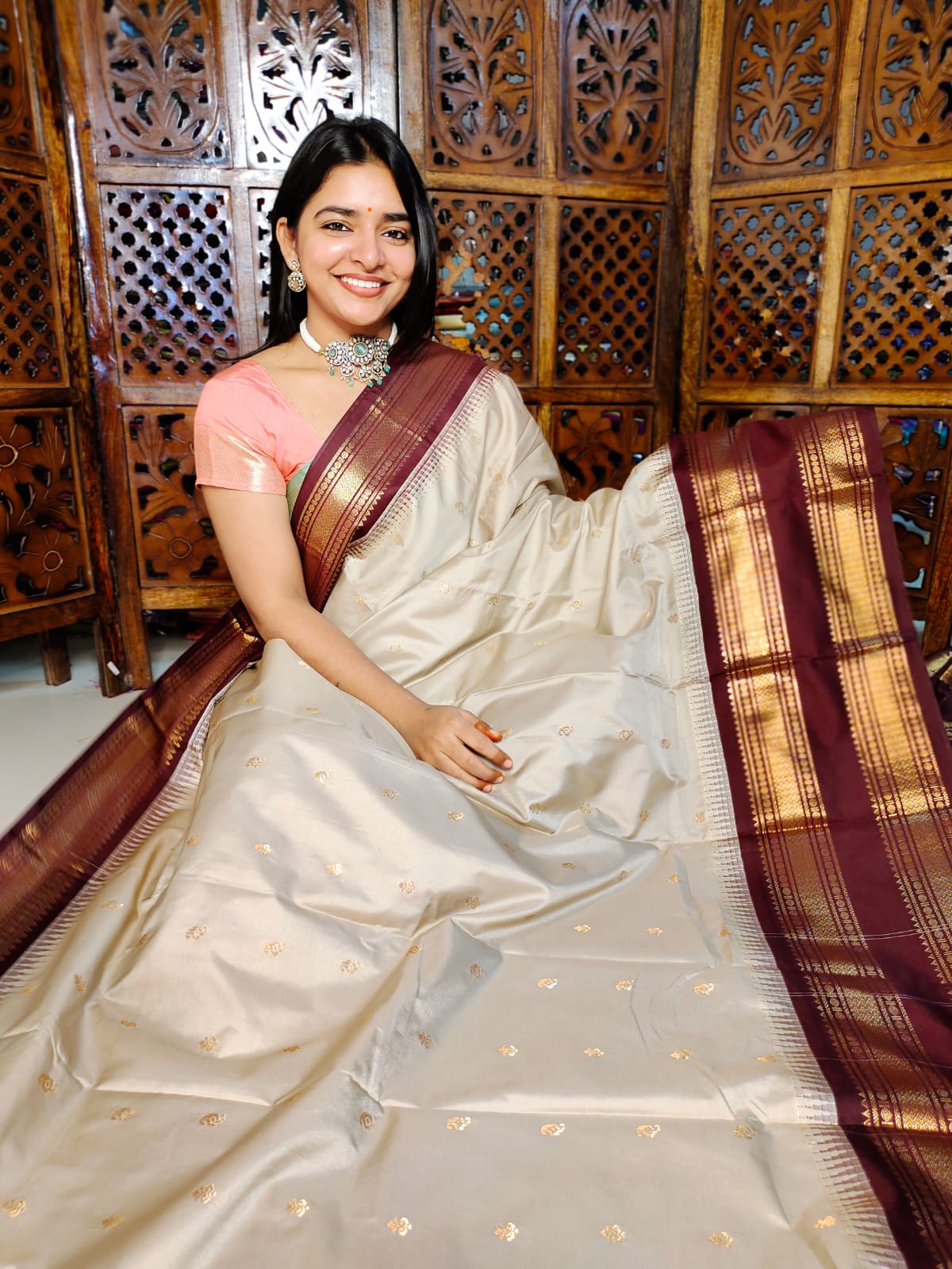 గద్వాల్ క్లియరెన్స్ సేల్