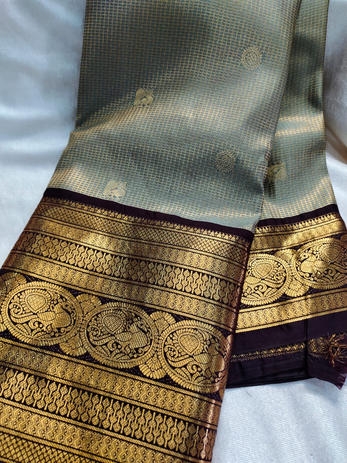 Vintage valli gadwal