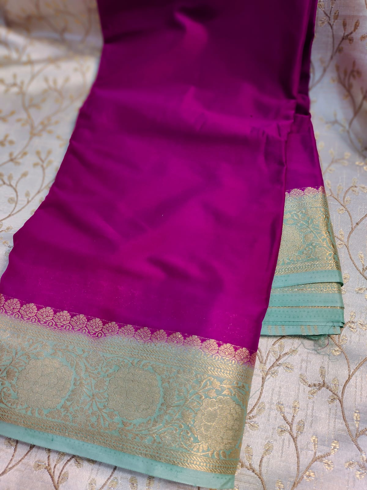 MS699