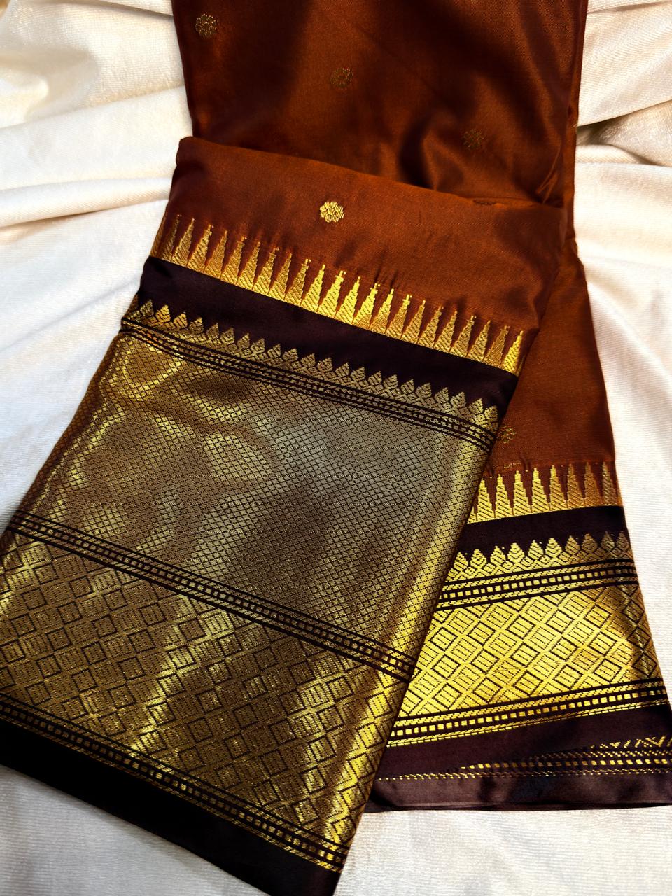 Gadwal sale 1599