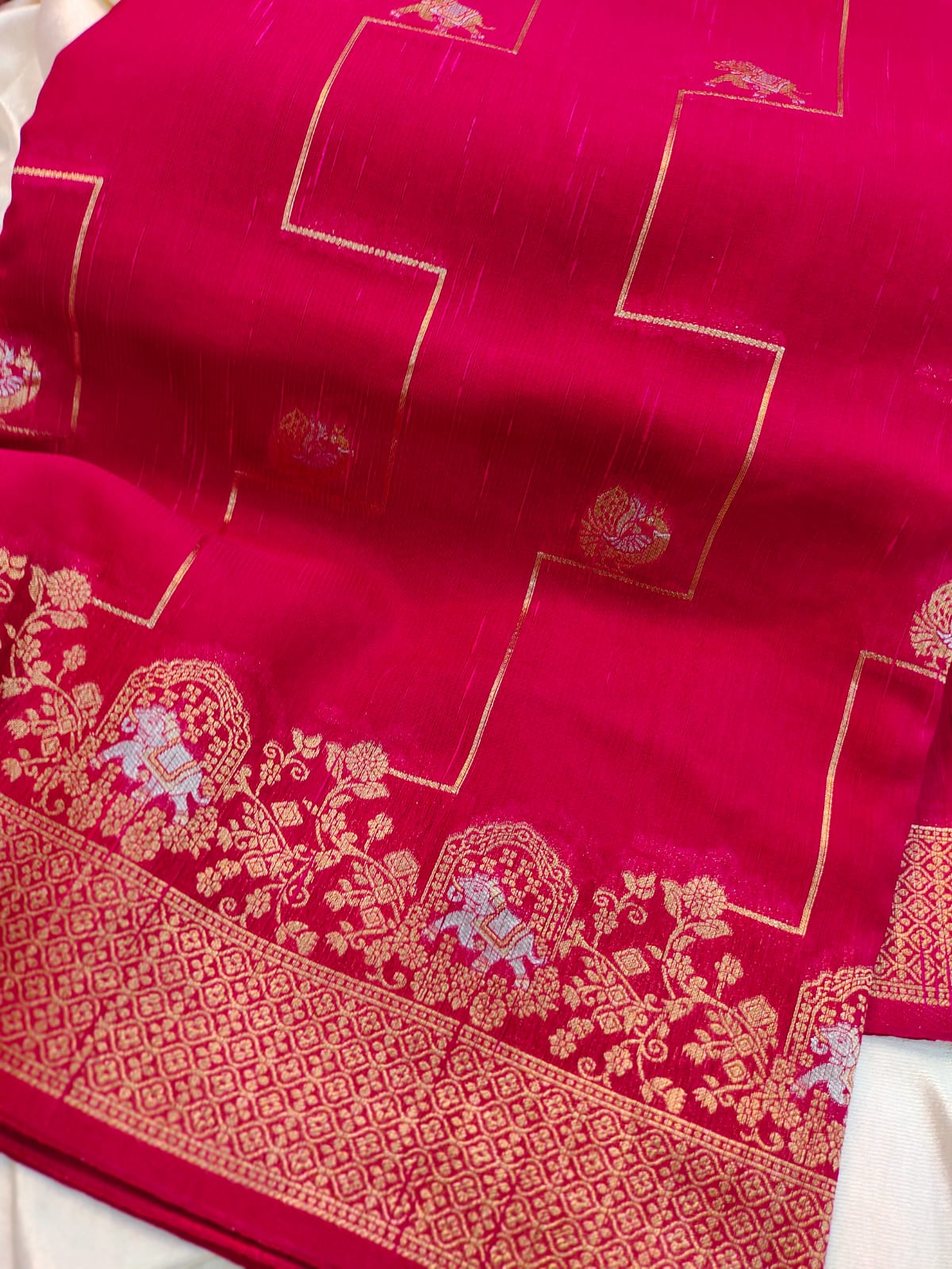 Premium Fancy sarees 60% off