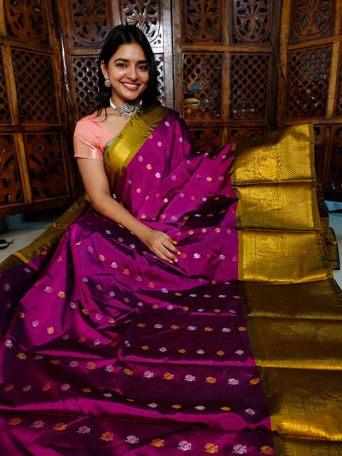 గద్వాల్ క్లియరెన్స్ సేల్