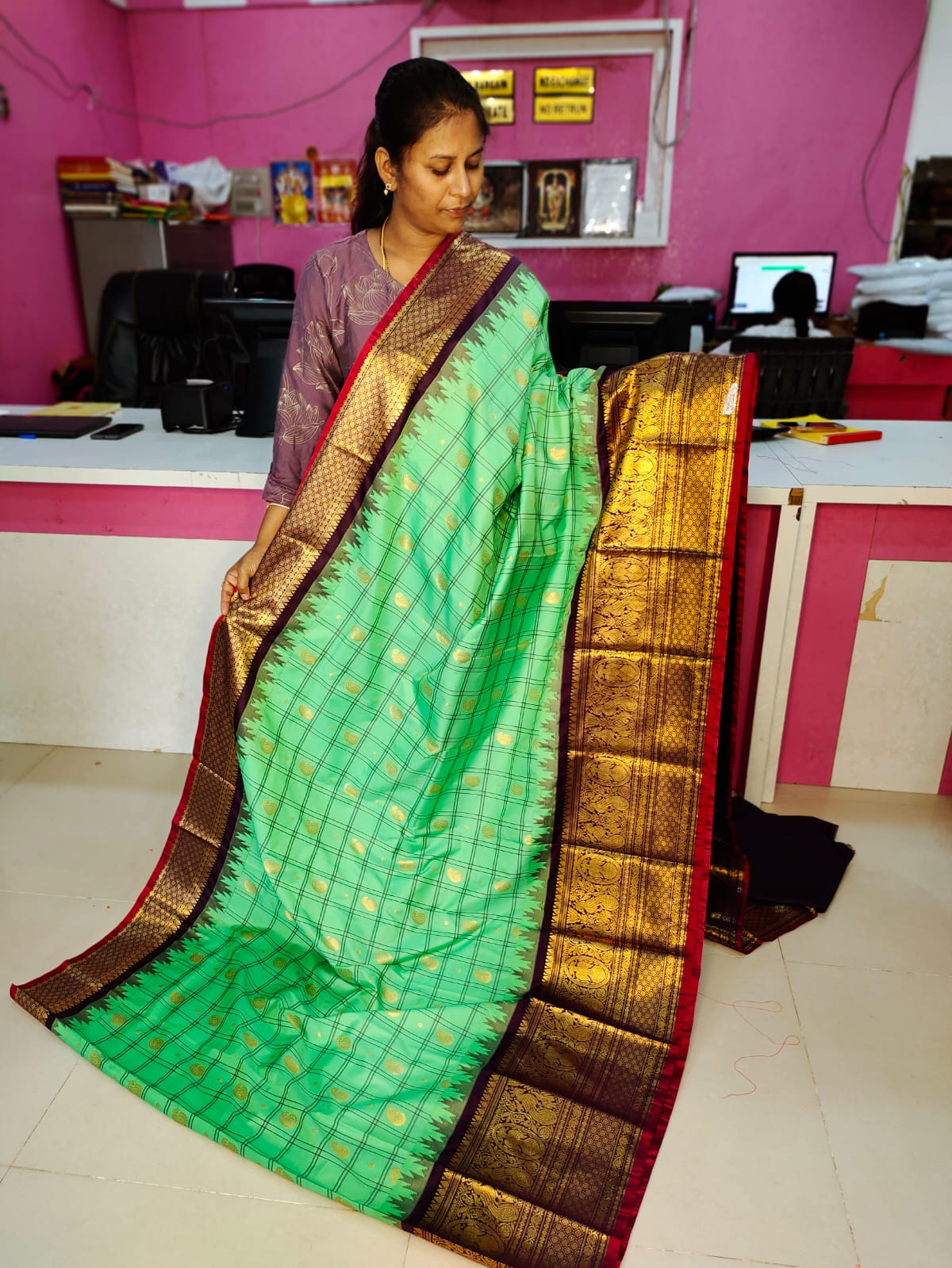 50% offer gadwal sale